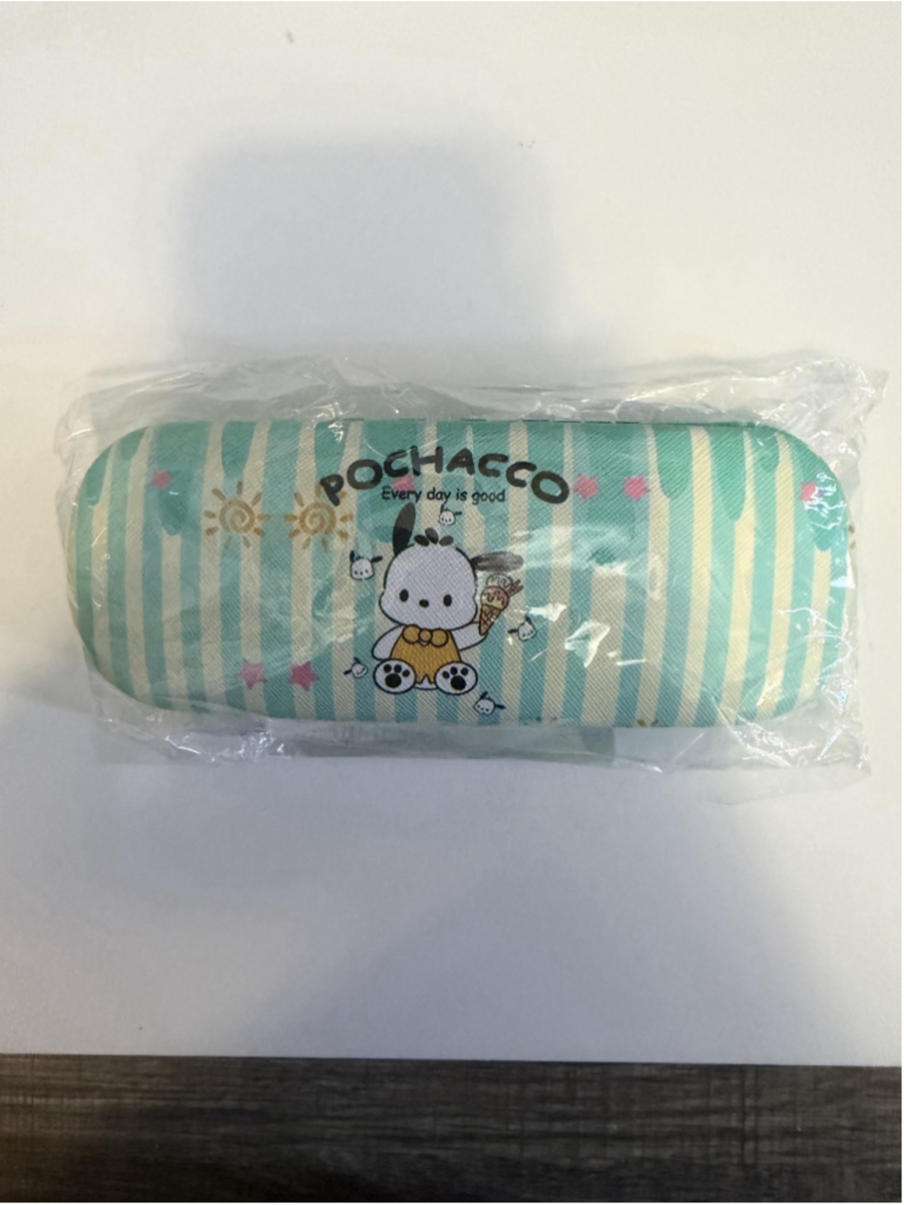 #PC-327 Pochacco Had Case Glass Case